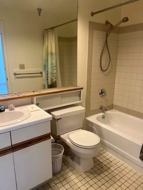750 Davol St #616, Fall River, MA 02720 photo 16