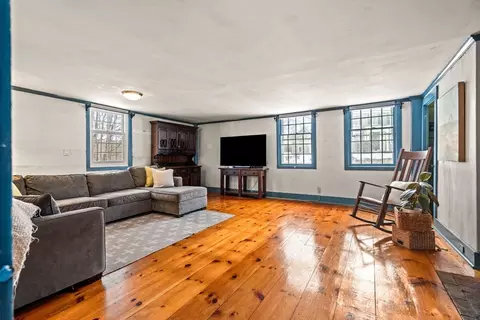 Other - 4 Thorndike St, Dunstable, MA 01827 photo 5 of 9
