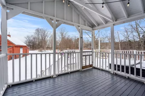 Exterior - 4 Thorndike St, Dunstable, MA 01827 photo 3 of 10