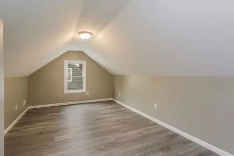 251 Edendale St, Springfield, MA 01104 photo 20