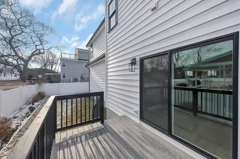 Exterior - 203 Everett St, Arlington, MA 02474 photo 6 of 6