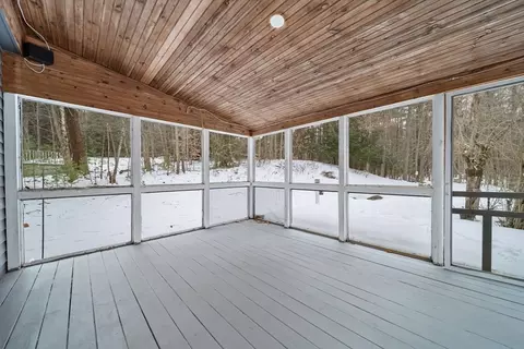 18 Lorri Rd, Derry, NH 03038 photo 15