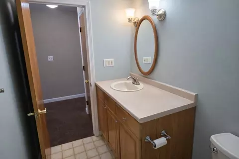 Bath - 528 Cherry St #C3, Fall River, MA 02720 photo 2 of 2
