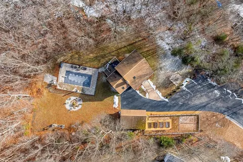 8 Longview Ave, Webster, MA 01570 photo 8