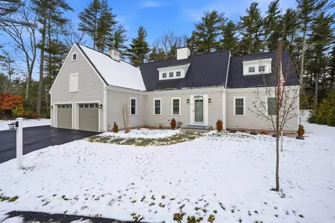 10 Checkerberry Cir, Duxbury, MA 02332