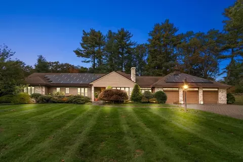 211 Eliot St, Natick, MA 01760