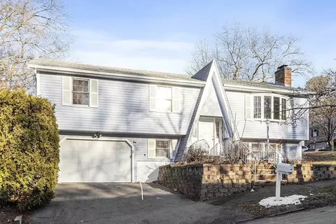 27 Donnelly Dr, Lynn, MA 01904