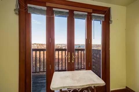 5 Marshfield St, Gloucester, MA 01930 photo 34