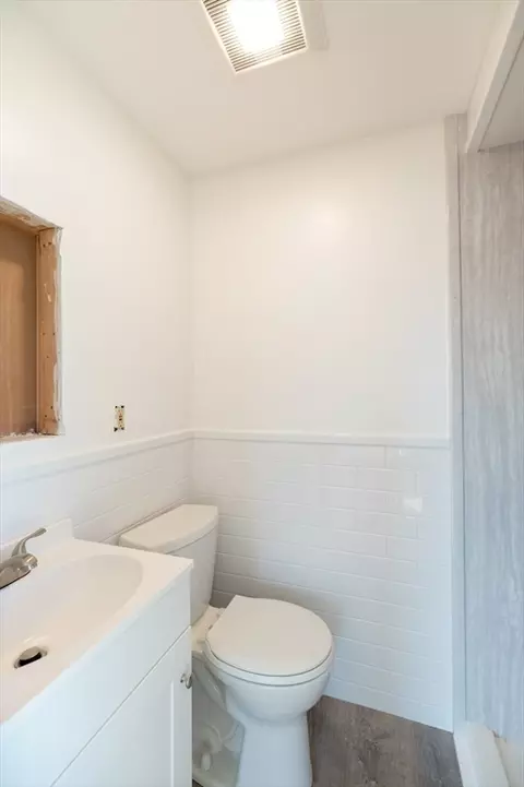 5 Marshfield St, Gloucester, MA 01930 photo 21