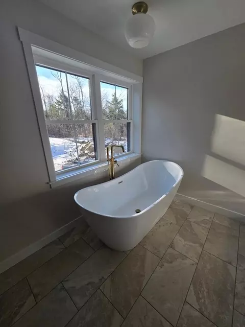 156 Willard Rd, Ashburnham, MA 01430 photo 6