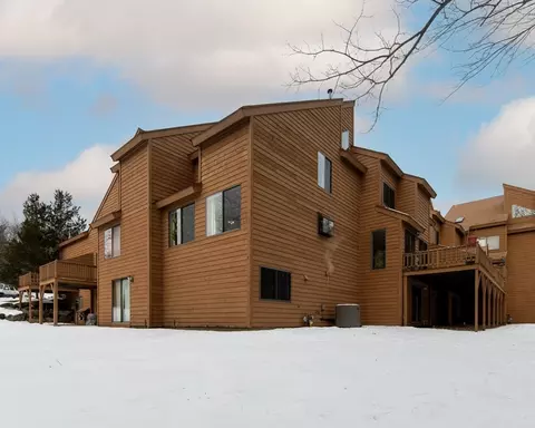 52 Danforth Ct #52, Haverhill, MA 01832