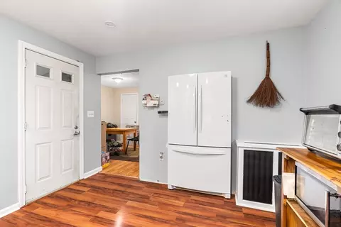 57 Adams St, Danvers, MA 01923 photo 5