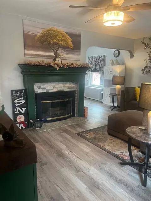 Living - 257 Calvin St, Fall River, MA 02720 photo 1 of 3