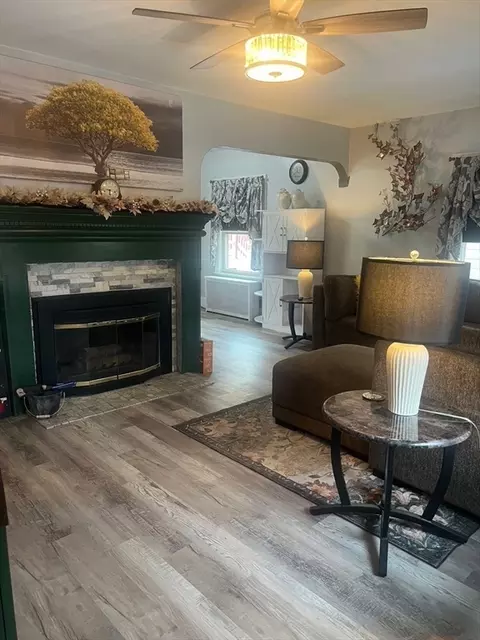 Living - 257 Calvin St, Fall River, MA 02720 photo 2 of 3