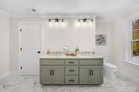 73 Maple St #1, Needham, MA 02492 photo 19