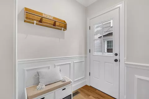 73 Maple St #1, Needham, MA 02492 photo 31