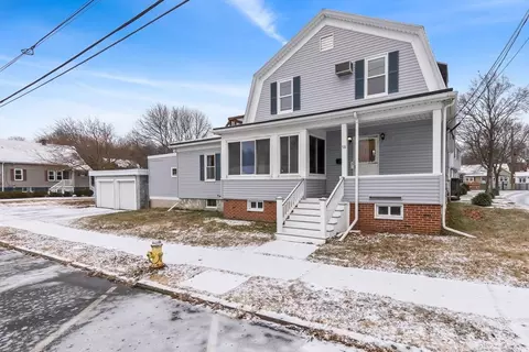 58 Willson St, Salem, MA 01970