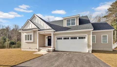 11 Weber Farm Rd #11, Wrentham, MA 02093
