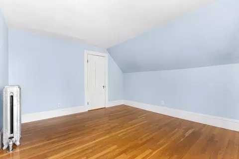 Bedroom - 129 High St, Reading, MA 01867 photo 7 of 8