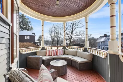 Exterior - 129 High St, Reading, MA 01867 photo 3 of 11
