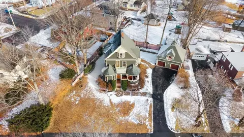 View/Area - 129 High St, Reading, MA 01867 photo 1 of 1
