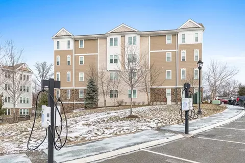 Exterior - 36 Abigail Way #3003, Reading, MA 01867 photo 2 of 7
