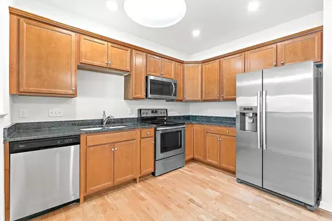 Kitchen - 36 Abigail Way #3003, Reading, MA 01867 photo 5 of 5