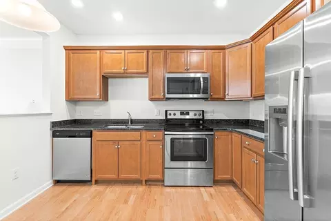 Kitchen - 36 Abigail Way #3003, Reading, MA 01867 photo 3 of 5