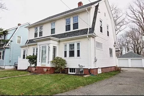 309 Doherty St, Fall River, MA 02720