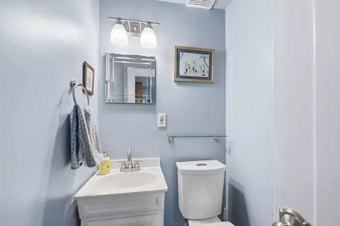 14 Harrison Ave, Beverly, MA 01915 photo 12