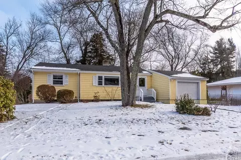 99 Azalea Dr, Norwood, MA 02062