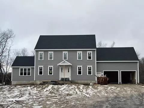 215 Whitman St, Bridgewater, MA 02324