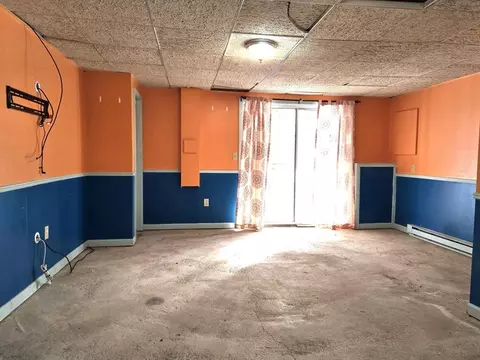 Living - 1170 Wilson Rd #1, Fall River, MA 02720 photo 7 of 7