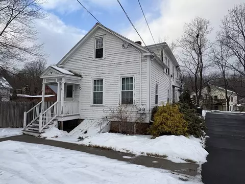6 Williams St, Williamsburg, MA 01096