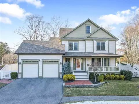 11 Shirley Rd, Needham, MA 02494