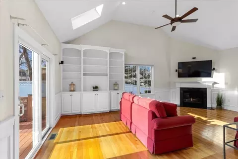 11 Shirley Rd, Needham, MA 02494 photo 15