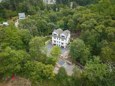 Other - 5 Samoset Rd #B, Gloucester, MA 01930 photo 2 of 6