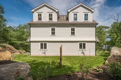 Exterior - 5 Samoset Rd #B, Gloucester, MA 01930 photo 3 of 7