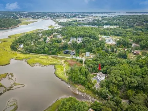 View/Area - 5 Samoset Rd #B, Gloucester, MA 01930 photo 2 of 4