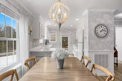 32 Carleton St #32, Buzzards Bay, MA 02532