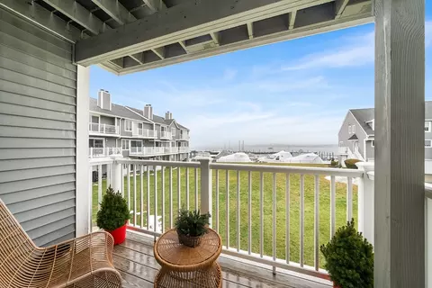 700 Shore Dr #810, Fall River, MA 02721 photo 7