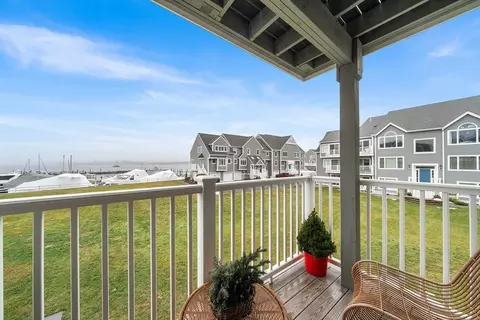 700 Shore Dr #810, Fall River, MA 02721 photo 8