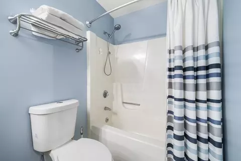 700 Shore Dr #810, Fall River, MA 02721 photo 16