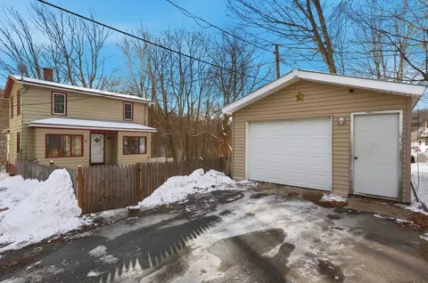 36 Sullivan Ave, Hardwick, MA 01037 photo 2