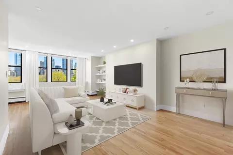 19 Arlington St UNIT 53, Boston, MA 02116