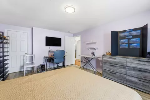 44 Border St, Springfield, MA 01104 photo 27