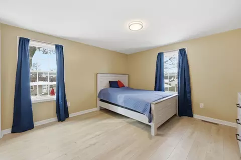 44 Border St, Springfield, MA 01104 photo 28