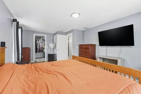 44 Border St, Springfield, MA 01104 photo 23