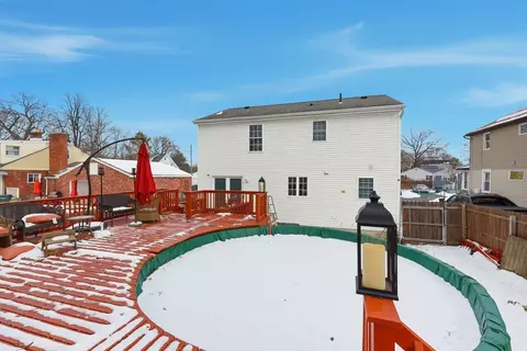 44 Border St, Springfield, MA 01104 photo 34