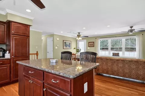 Kitchen - 37 Tower St, Hudson, MA 01749 photo 4 of 4